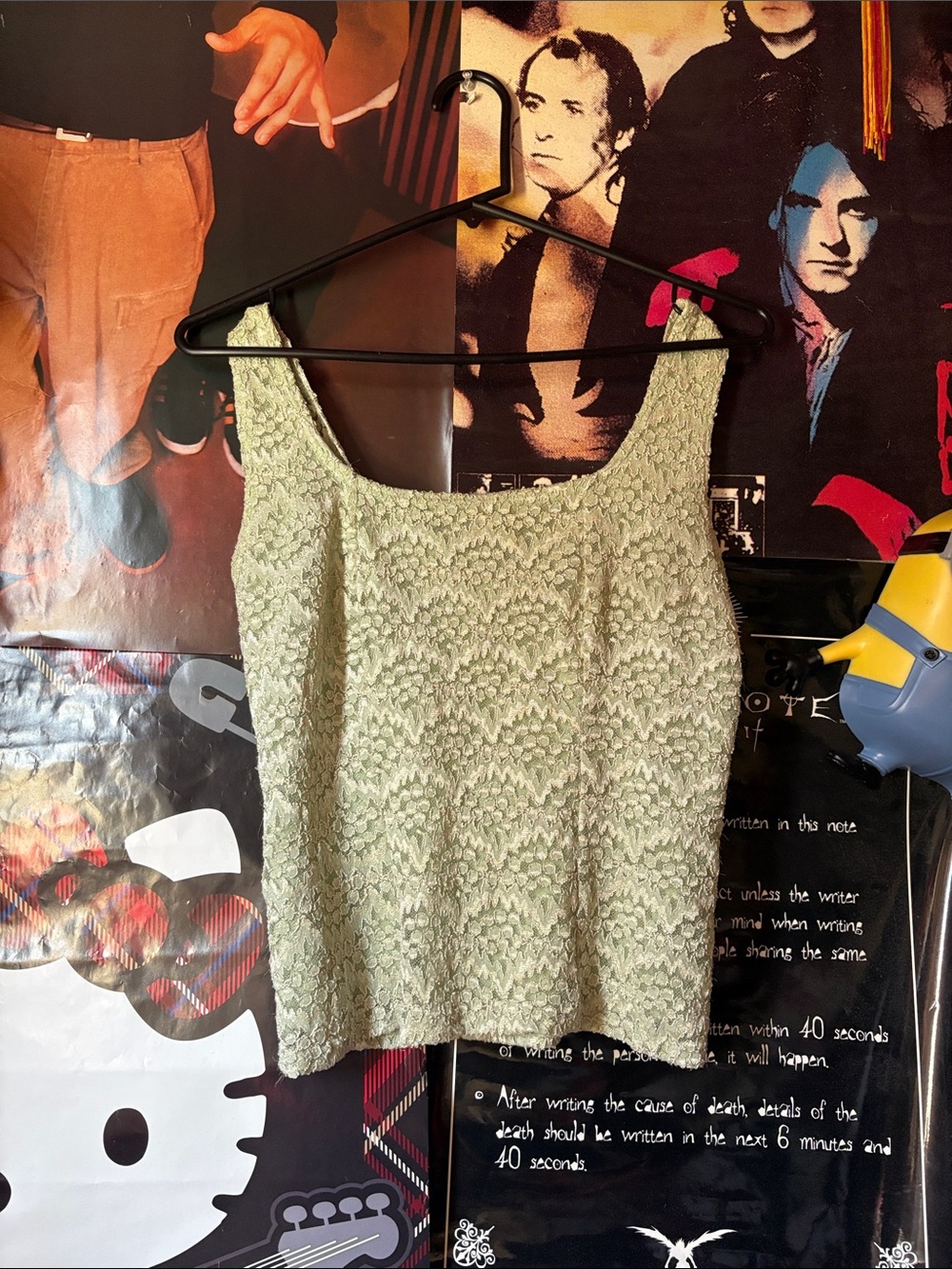 VINTAGE green lace patterned tank top